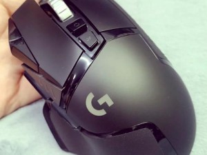 csgo 大姐姐教你轻松成为狙神——罗技 G502 主宰者游戏鼠标